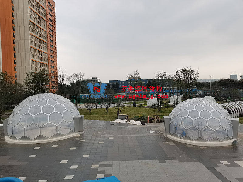etfe膜結(jié)構(gòu)產(chǎn)品為何如此受歡迎？萬豪ETFE膜結(jié)構(gòu)公司為什么會得到大家的信賴？