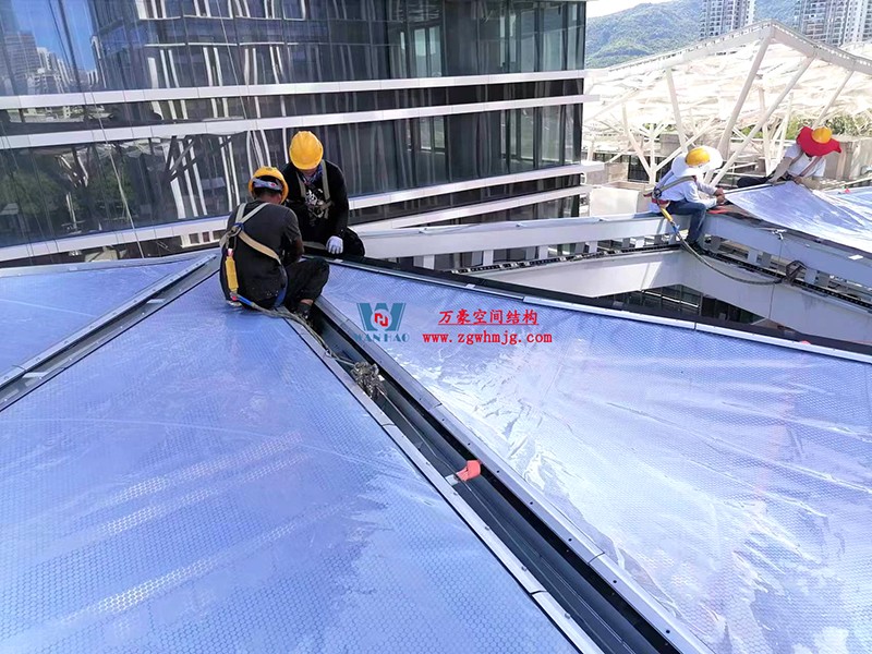 縱使烈日炎炎，腳步從未止歇！海南這個(gè)ETFE氣枕膜項(xiàng)目施工進(jìn)度有最新消息