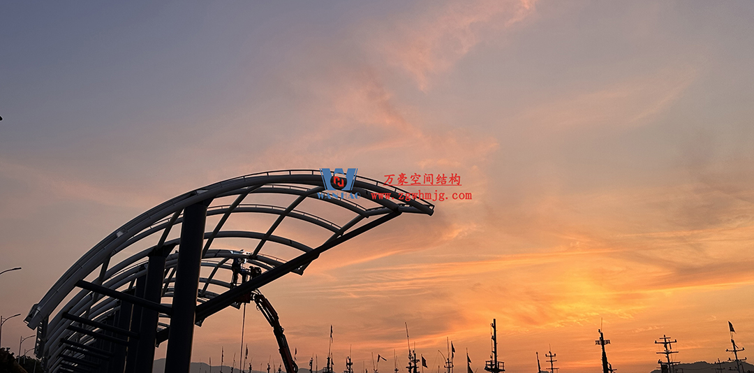 全面加速建設，創(chuàng)建優(yōu)質(zhì)精品工程