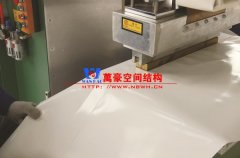 膜結(jié)構(gòu)材料價格是多少？膜結(jié)構(gòu)車棚材料一般怎么報價？