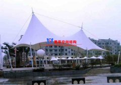 膜結構遮陽棚工程是什么？有哪些優(yōu)勢和特點？