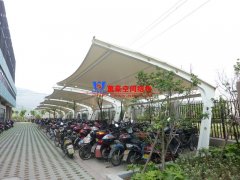 自行車棚用什么材料做較好？為什么膜結(jié)構(gòu)車棚是自行車棚的最佳選擇？